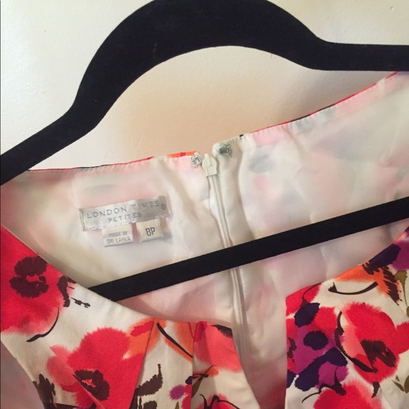 Dress - Picture 3 of 3